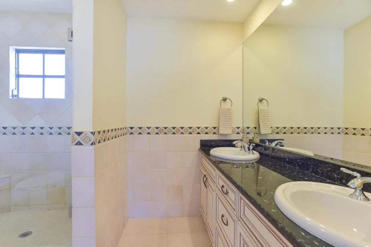 ג'ורג' טאון Addison Lee Cayman Villa ג'ורג' טאון